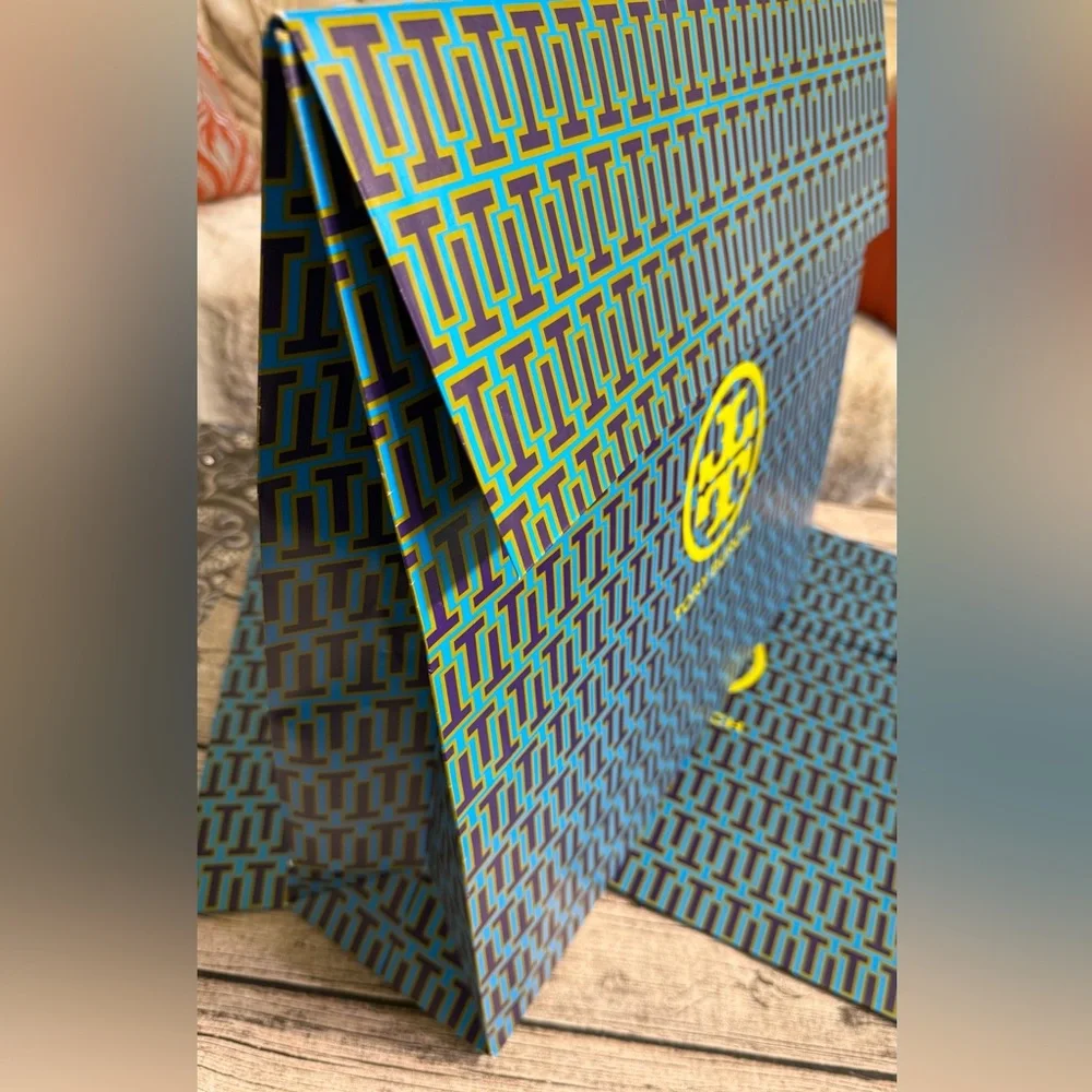 Tory Burch XL gift bag. 20 x 18 in. Iconic TB logo + tissue paper